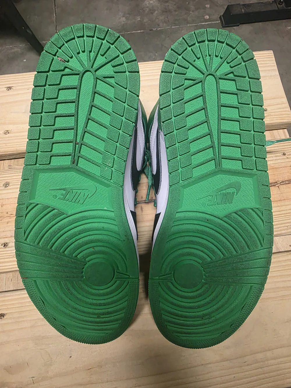Retro Jordan 1s Lucky Green Sz 12 Worn 1x - Picture 5 of 5